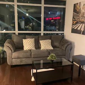 Downtown 2 Bedroom Families Only Sleeps 5 Apartment